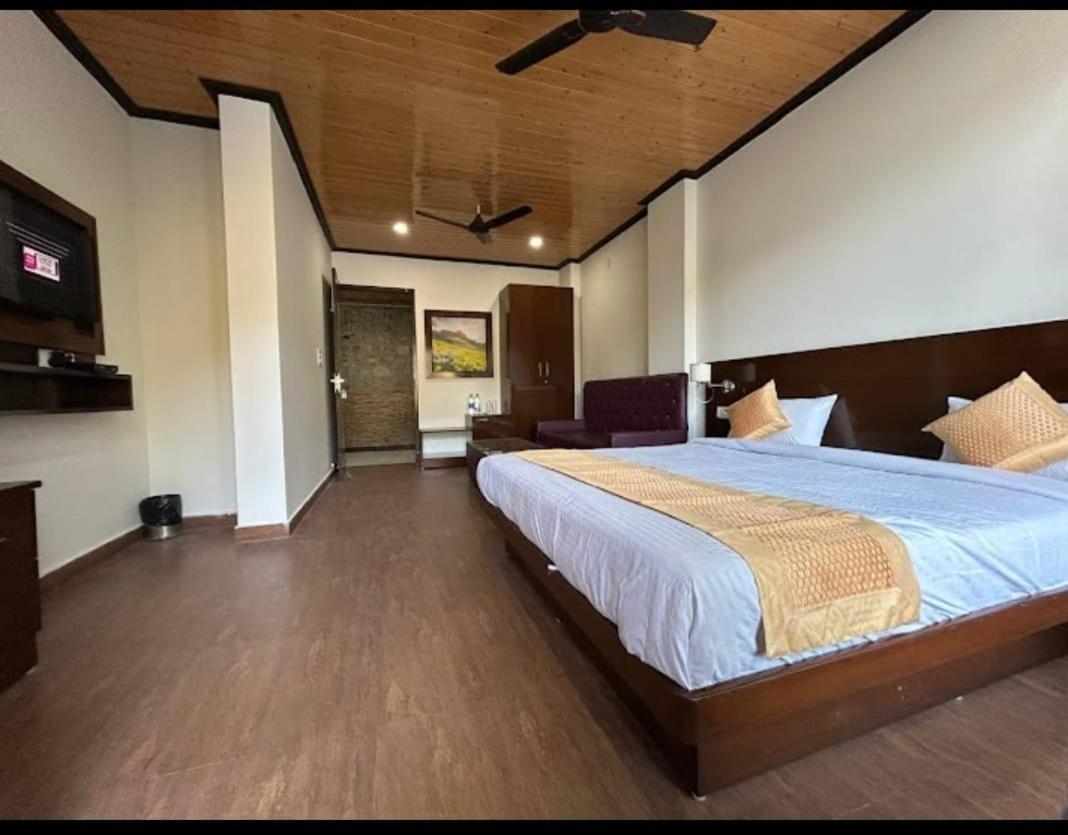 Hotel 7 Heavens Mussoorie Exterior foto